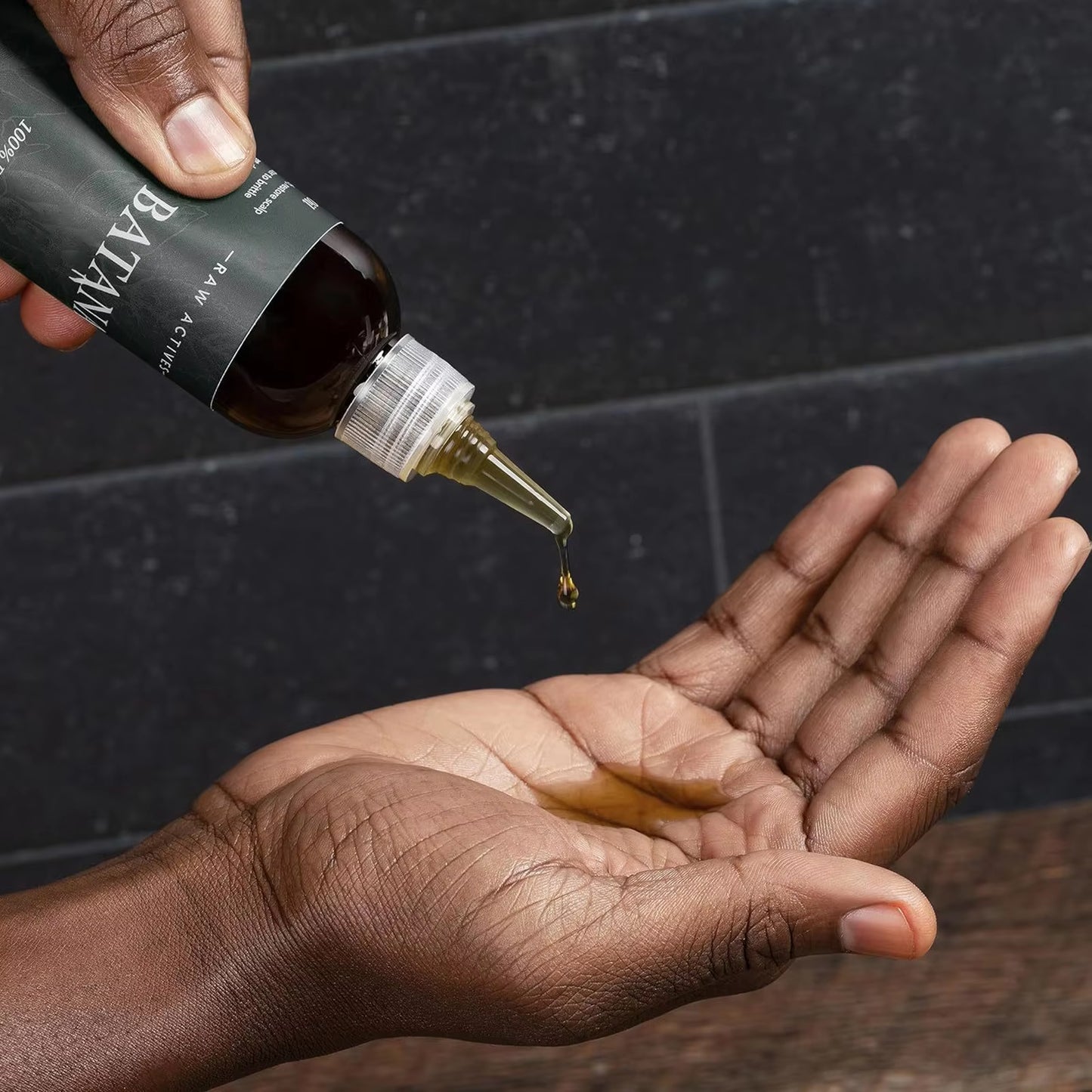 Batana for Hair Growth,Hair Care Oil,Hair Growth Oil,Stimulates Hair Growth, Concentrates Moisturizes and Repairs Dryness,118Ml